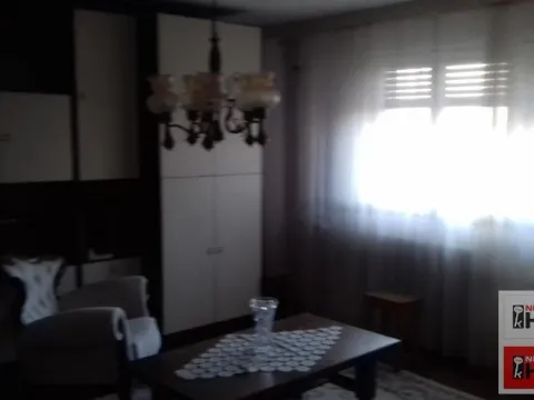 Prodaja, trosoban stan, 86m², Centar, Novi Sad - image 3