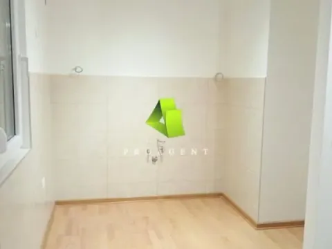 Sale, three bedroom apartment, 83m², Medijana, Niš - image 2