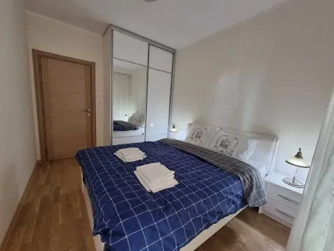 Rent, two bedroom apartment, 94m², Bečići, Budva - image 7