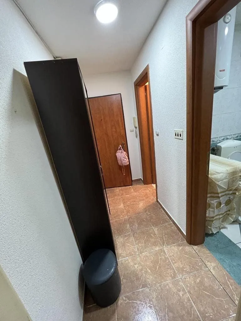 Rent, one bedroom apartment, 40m², Blok 5, Podgorica