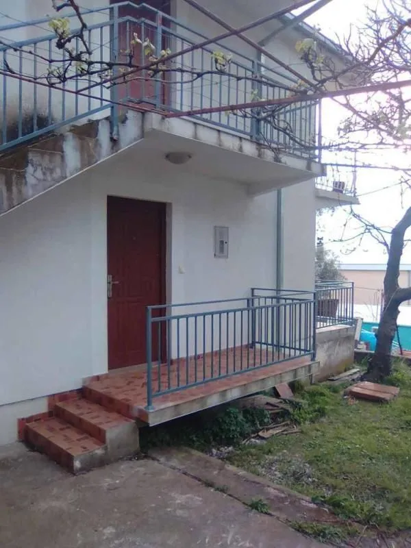 Prodaja, kuća, 118m², Sutomore, Bar