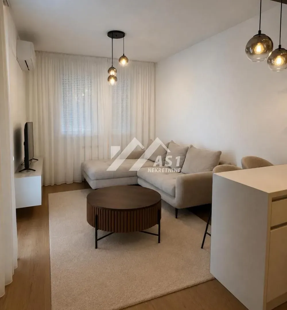Rent, one bedroom apartment, 41m², Rotkvarija, Novi Sad Sve Podlokacije