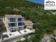 Sale, two bedroom apartment, 61m², Njivice, Herceg Novi - image 1