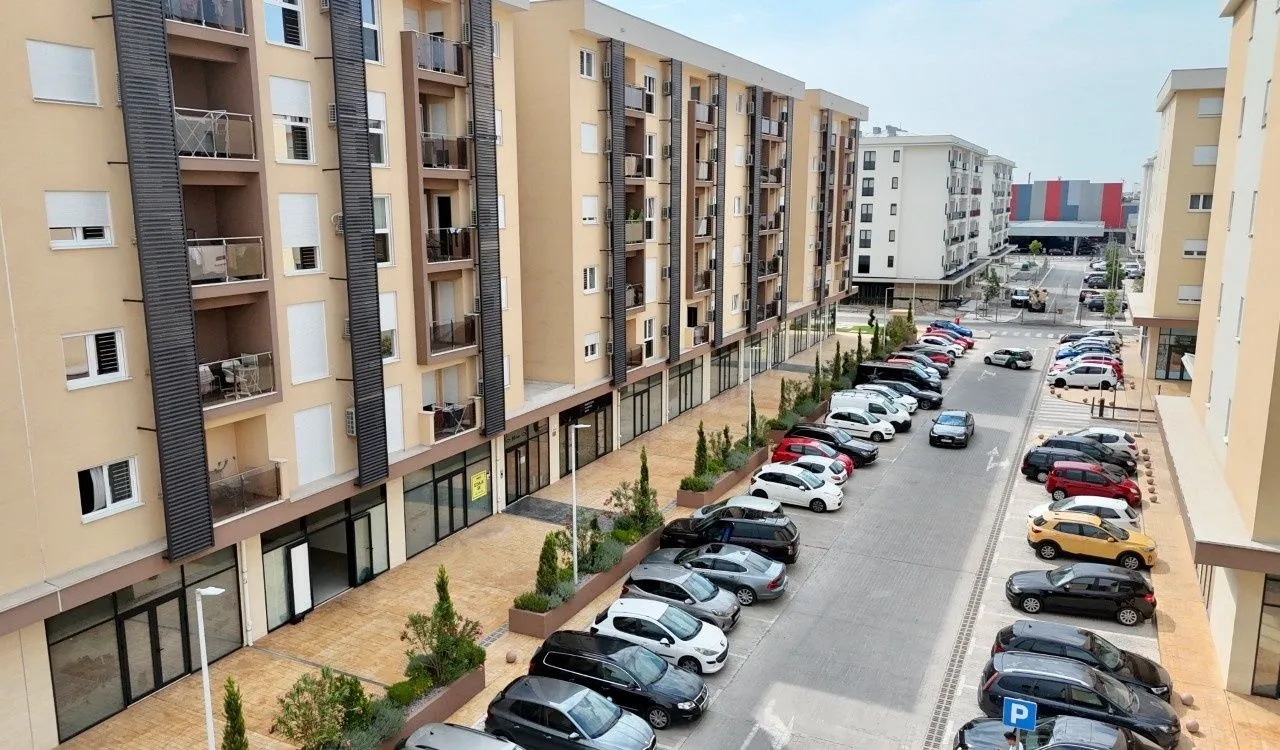 Rent, office space, 120m², City Kvart, Podgorica