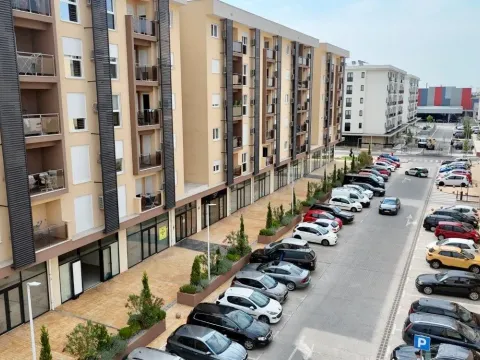 Rent, office space, 120m², City Kvart, Podgorica - image 14