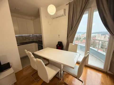 Sale, two bedroom apartment, 58m², Bečići, Budva - image 14