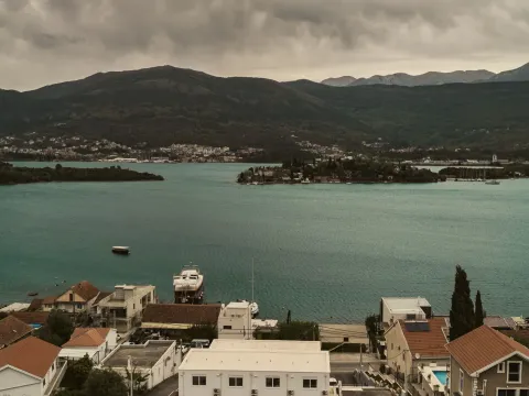 Prodaja, plac, 1620m², Tivat, Crna Gora - image 3