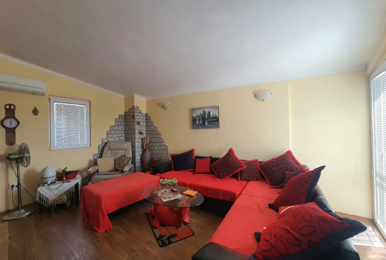 Sale, apartment, 100m², Bar, Crna Gora