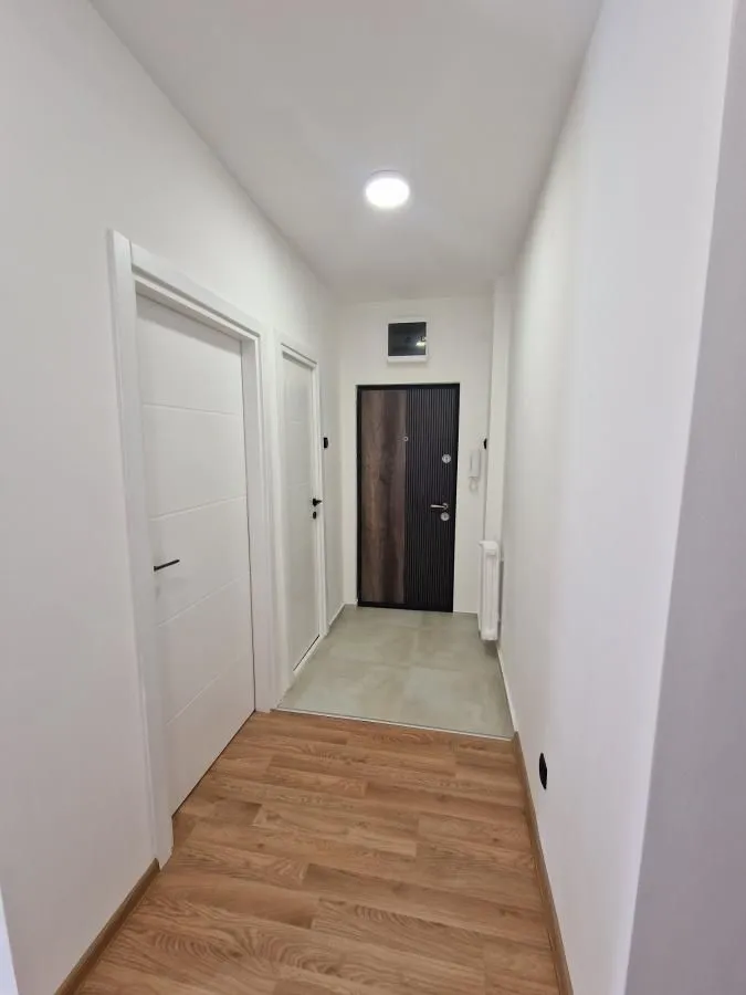 Prodaja, četvorosoban stan, 95m², Nova Detelinara, Novi Sad Sve Podlokacije