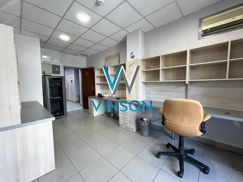 Rent, office space, 305m², Centar, Novi Sad