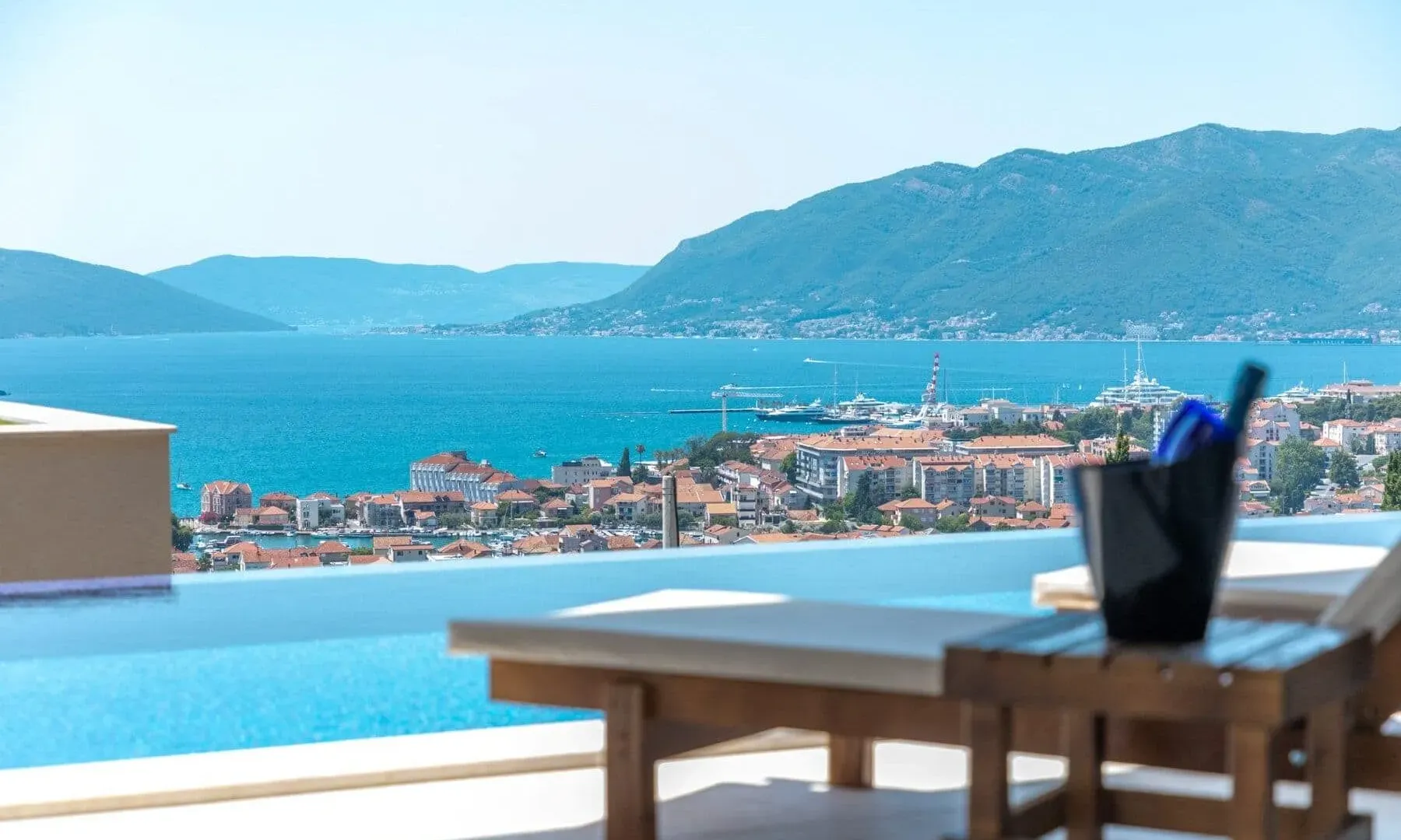 Prodaja, kuća, 351m², Marići, Tivat