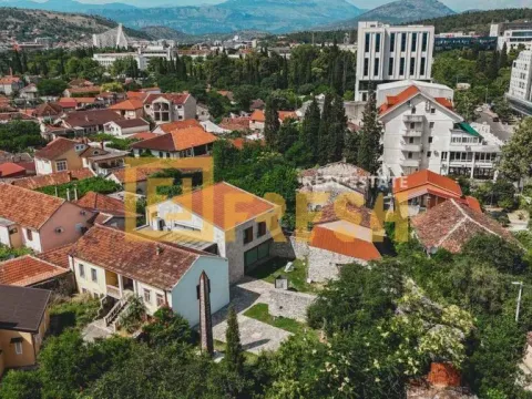 Sale, land lot, 900m², Stara Varoš, Podgorica - image 3