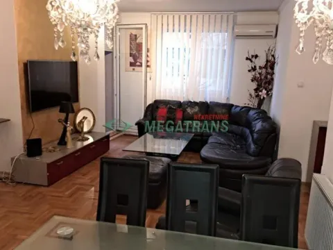 Izdavanje, četvorosoban stan, 100m², Novi Sad Sve Podlokacije, Novi Sad - image 1