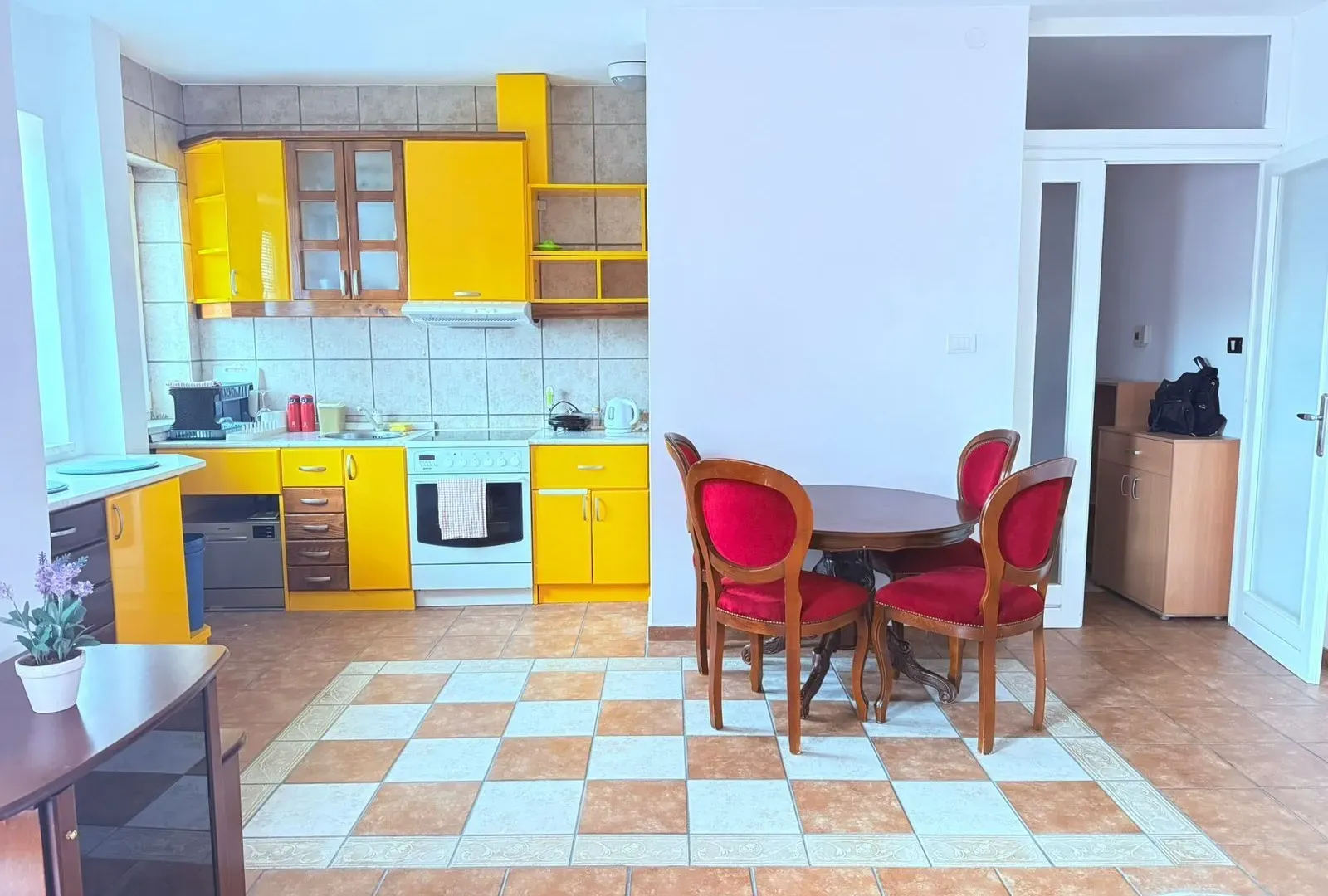 Rent, one bedroom apartment, 55m², Centar, Podgorica