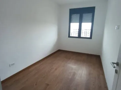 Prodaja, dvosoban stan, 59m², Tološi, Podgorica