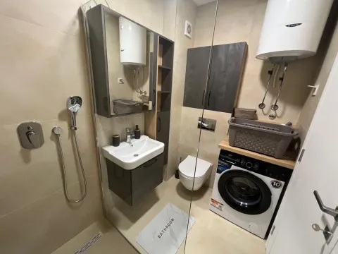 Izdavanje, jednosoban stan, 47m², Zabjelo, Podgorica - image 11