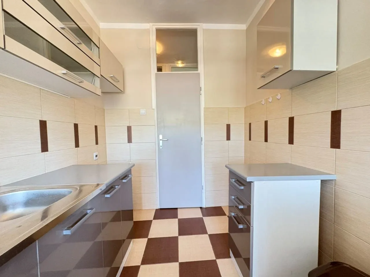 Rent, one bedroom apartment, 52m², Preko Morače, Podgorica