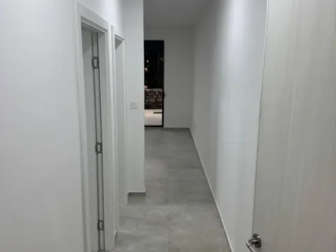 Prodaja, jednosoban stan, 45m², Gospoština, Budva - image 5