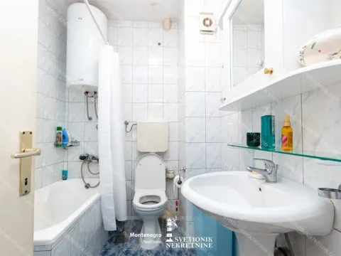 Sale, two bedroom apartment, 66m², Centar, Herceg Novi - image 10