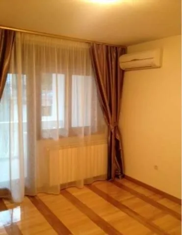 Rent, office space, 300m², Savski Venac, Beograd