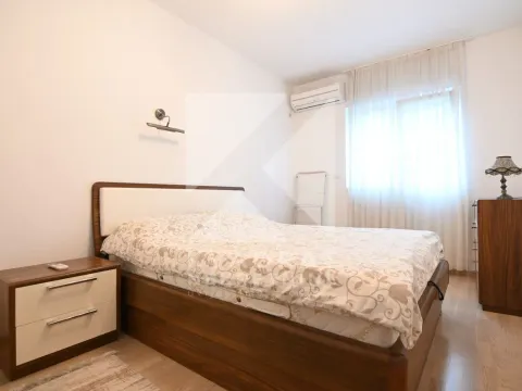 Izdavanje, dvosoban stan, 72m², City Kvart, Podgorica - image 6