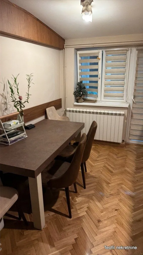 Sale, three bedroom apartment, 80m², Gundulićev Venac, Beograd