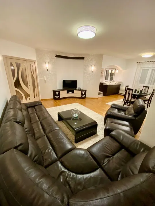 Rent, three bedroom apartment, 120m², City Kvart, Podgorica