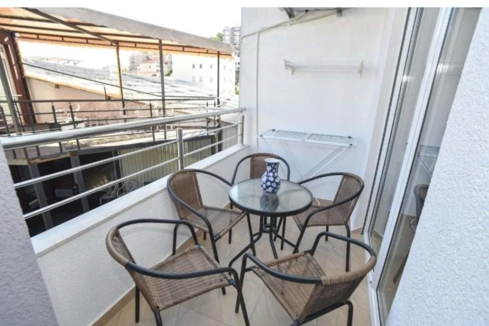 Rent, apartment, 54m², Budva, Crna Gora
