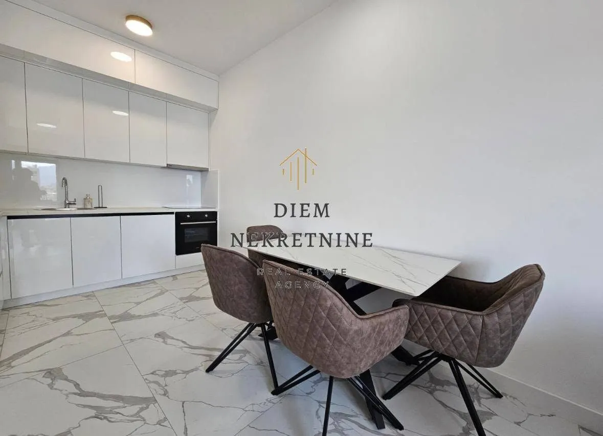 Rent, one bedroom apartment, 55m², Ilino, Bar