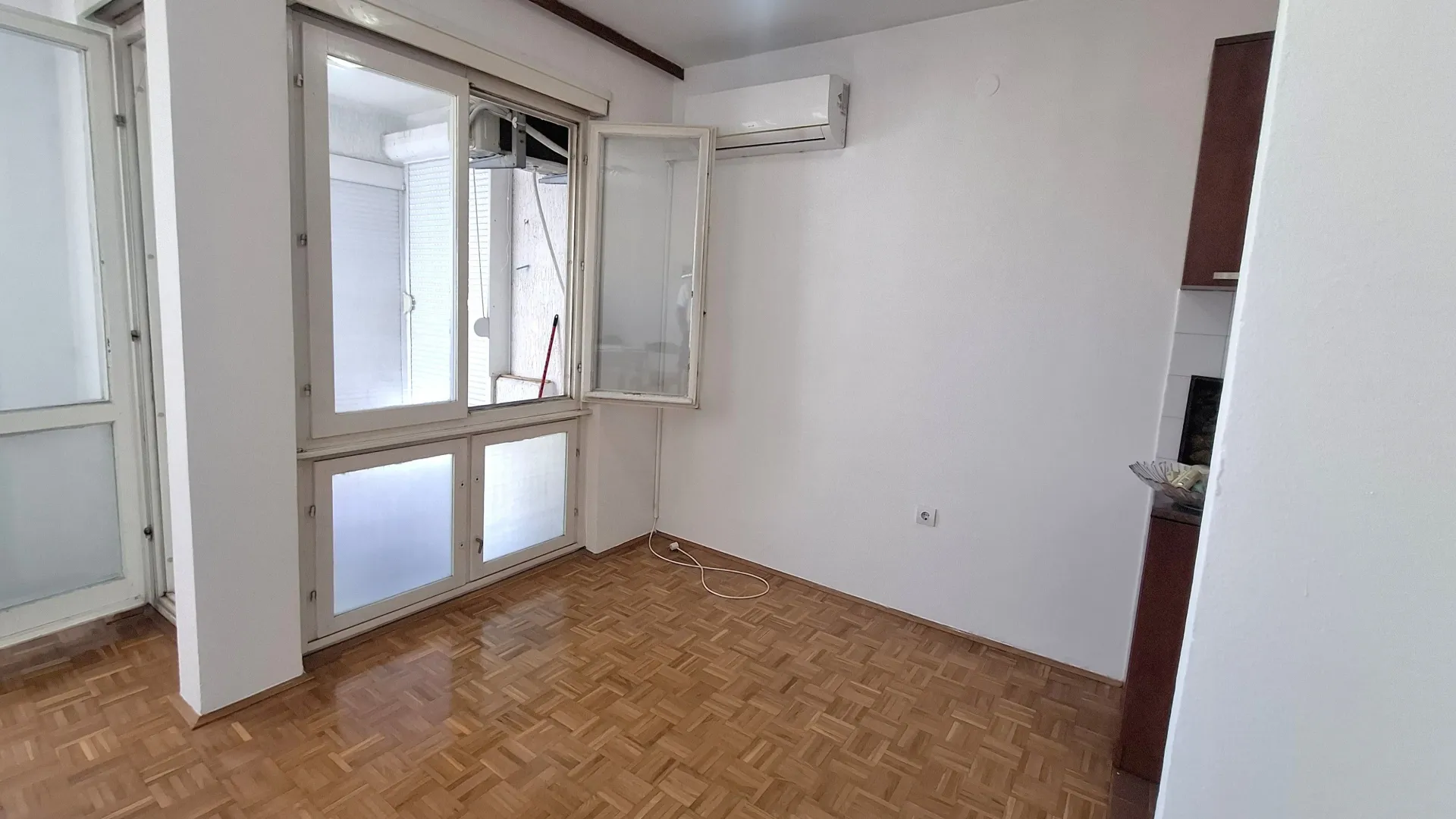 Sale, two bedroom apartment, 66m², Centar, Bar