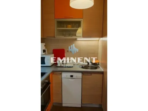 Rent, two bedroom apartment, 45m², Gundulićev Venac, Beograd - image 4