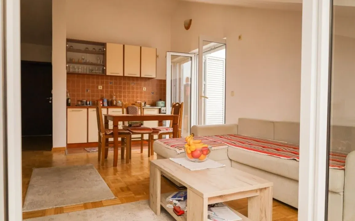 Sale, one bedroom apartment, 60m², Tivat, Crna Gora
