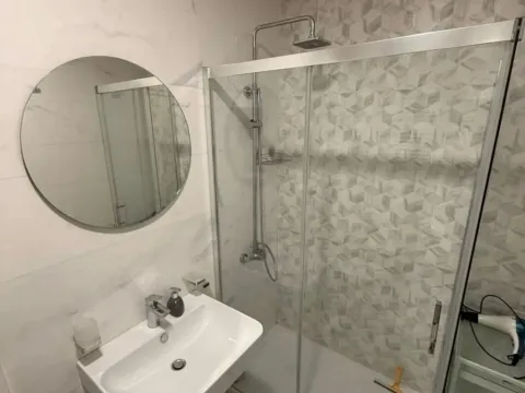 Izdavanje, jednosoban stan, 52m², Central Point, Podgorica - image 10