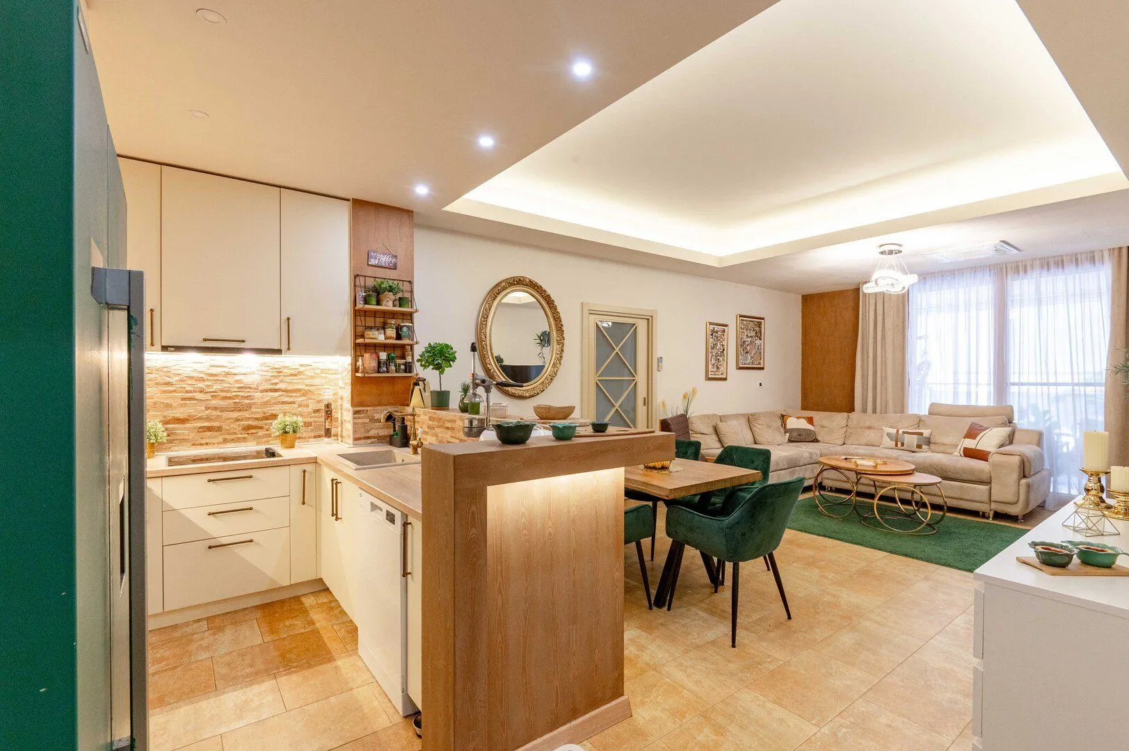 Prodaja, dvosoban stan, 83m², Rozino, Budva