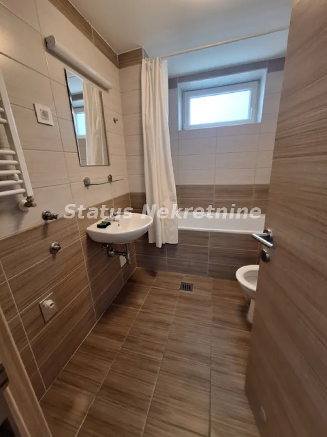 Izdavanje, dvosoban stan, 67m², Novo naselje, Novi Sad