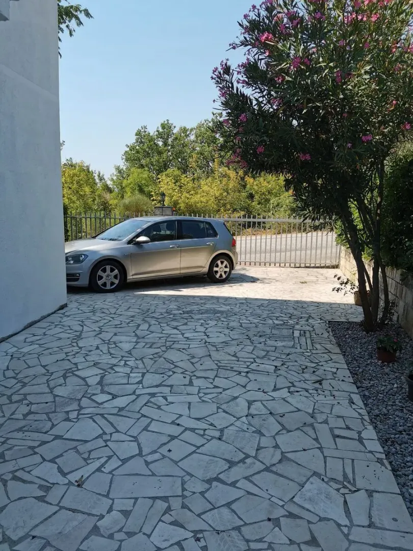 Prodaja, kuća, 234m², Prijevor, Budva