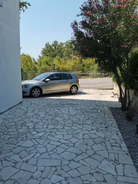 Prodaja, kuća, 234m², Prijevor, Budva - image 7