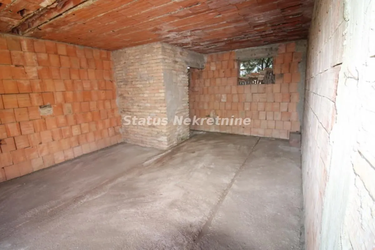 Prodaja, kuća, 131m², Kikinda, Srbija