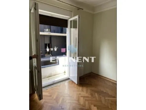 Izdavanje, stan, 73m², Lipov Lad, Zvezdara Sve Podlokacije - image 5