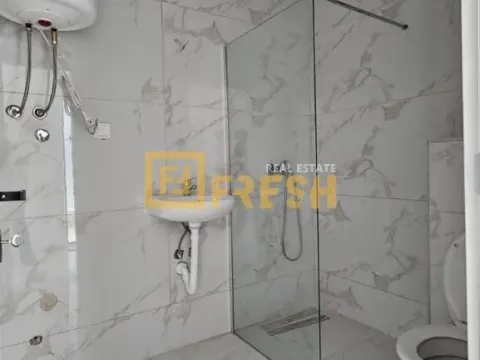 Prodaja, jednosoban stan, 42m², Krivi Most, Podgorica - image 8