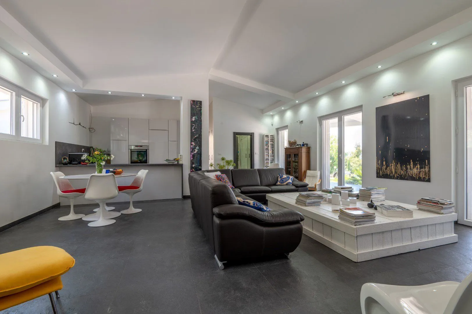 Sale, house, 239m², Kavač, Kotor
