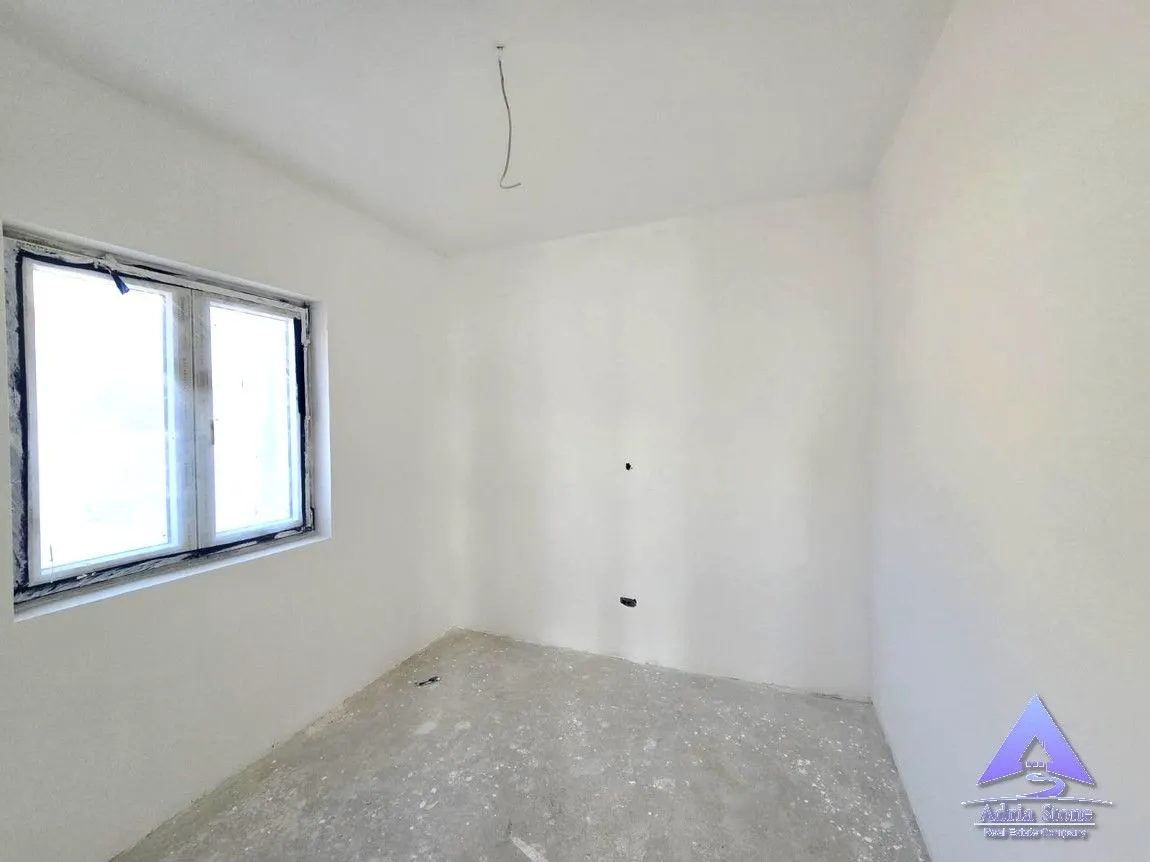 Sale, one bedroom apartment, 46m², Petrovac, Budva