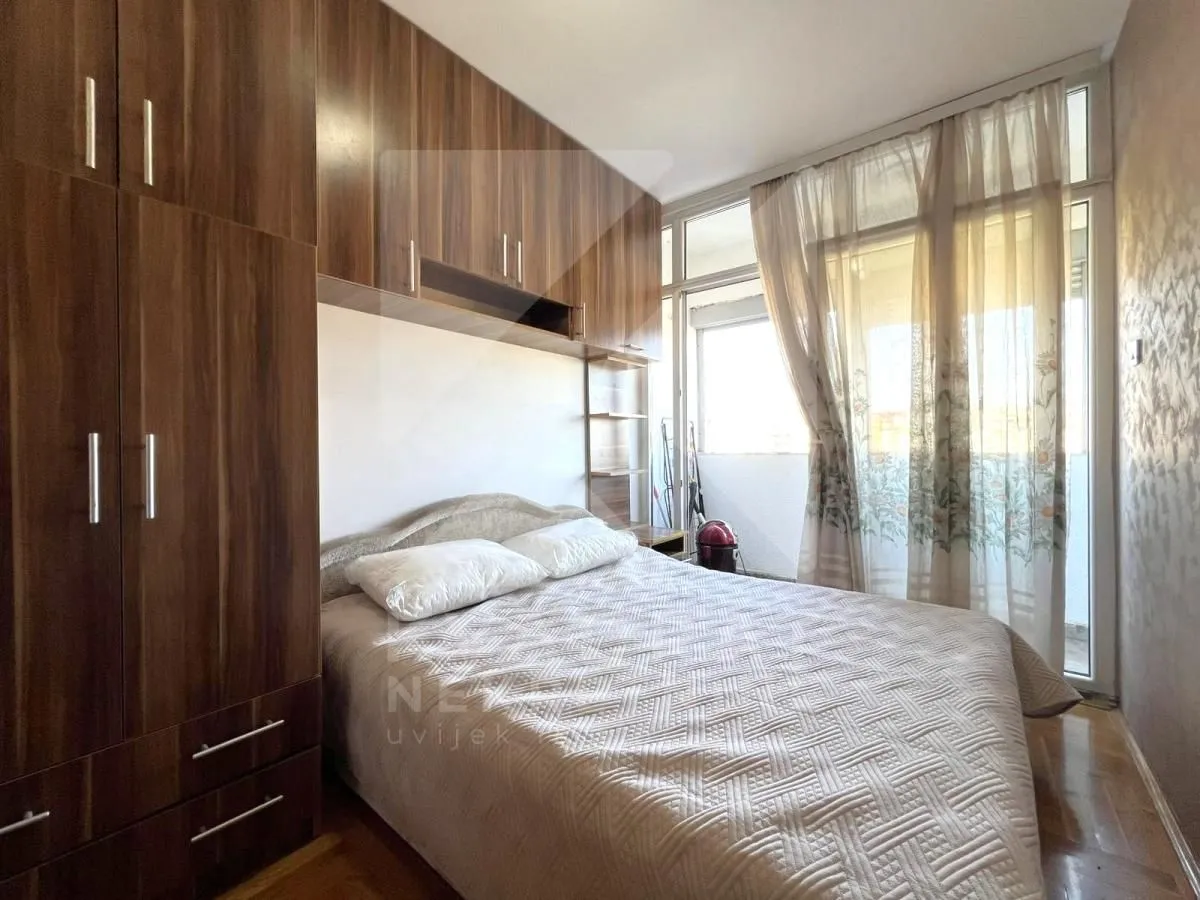 Rent, one bedroom apartment, 43m², 1 maj, Podgorica