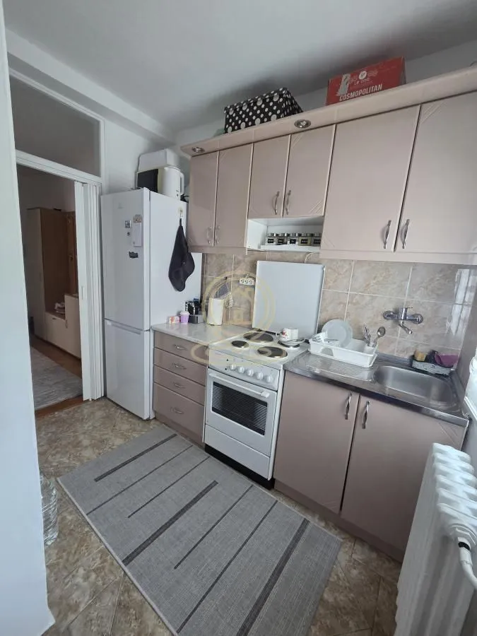 Prodaja, trosoban stan, 65m², Medijana, Niš