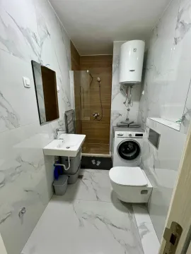 Izdavanje, dvosoban stan, 56m², Stara Varoš, Podgorica - image 6