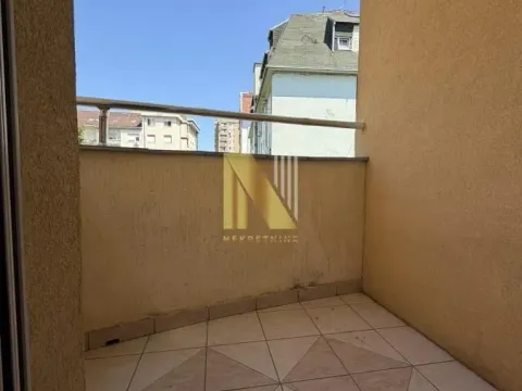 Izdavanje, dvosoban stan, 41m², Sajmište, Novi Sad - image 9