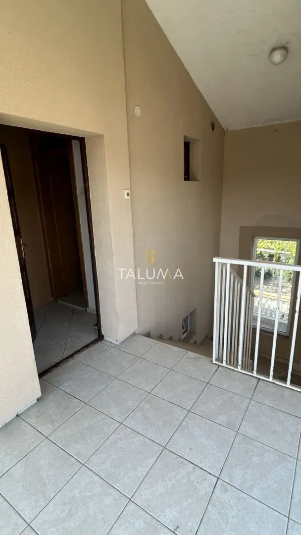 Prodaja, dvosoban stan, 53m², Masline, Podgorica