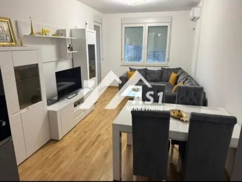Rent, three bedroom apartment, 63m², Avijatičarsko naselje, Novi Sad Sve Podlokacije