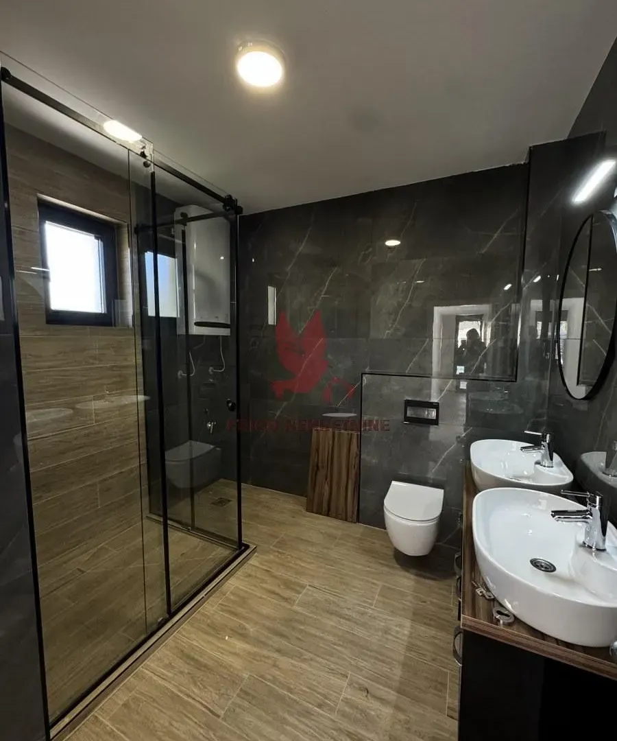Prodaja, kuća, 184m², Mladenovac, Beograd