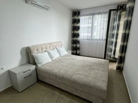Sale, one bedroom apartment, 45m², Bečići, Budva - image 5